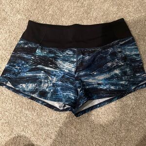 lululemon blue pattern speed up shorts